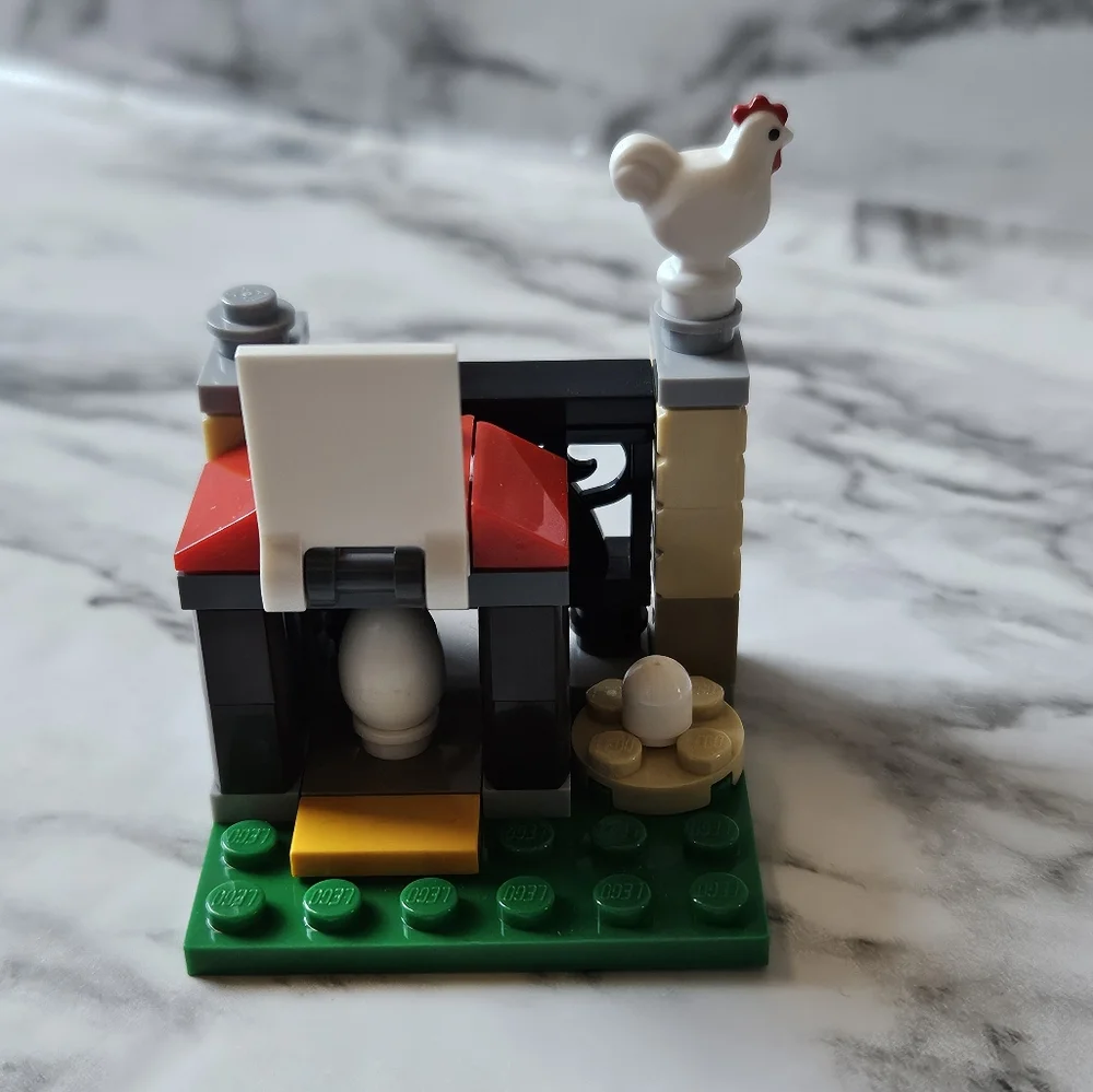 LEGO Easter Egg Hunt #40237 Retired Set